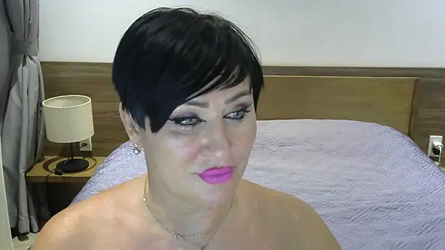 Snapshot of Kleotempt chatting on 07-24-26, 04:27 Kleotempt online show from 07-24-26, 04:27