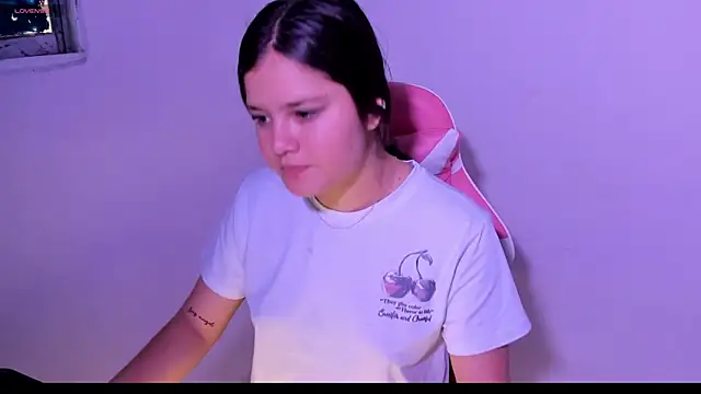 trianna sweet online show from 03-12-26, 12:11