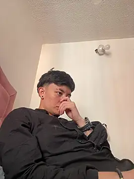 Tomnico 19 online show from 03-01-26, 07:49