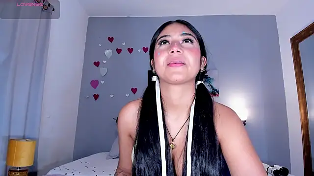 KimTaylorW online show from 04-13-26, 02:17