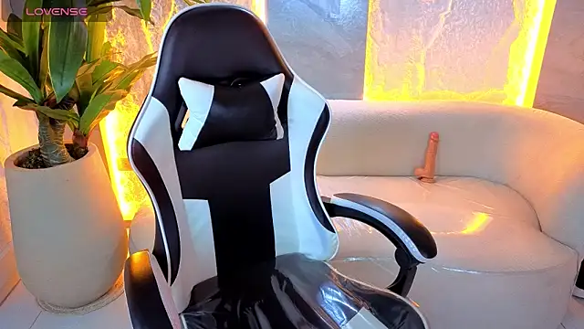 ashelyy tp online show from 02-26-26, 12:53