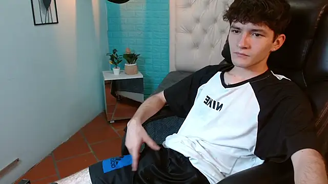 trevor mob online show from 05-14-26, 04:08