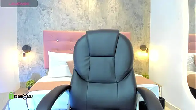 RomaBellanova online show from 04-17-26, 08:34