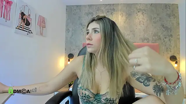 RomaBellanova online show from 04-20-26, 12:24