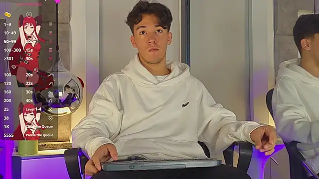 Austin Reedss online show from 03-26-26, 12:11