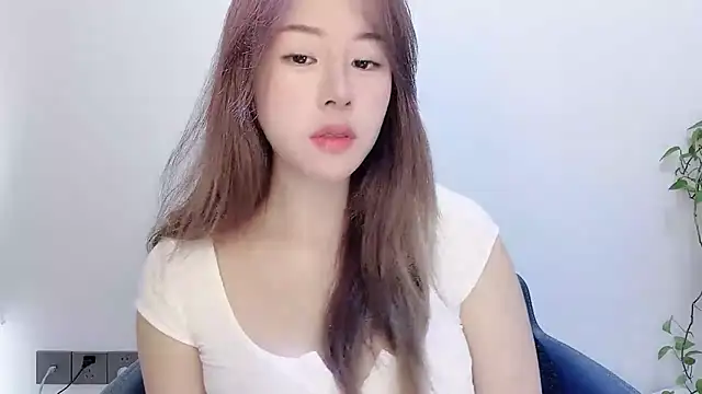 Baixi-01 online show from 04-10-26, 04:06