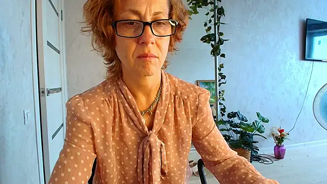 LioraWeiss online show from 07-29-26, 07:28