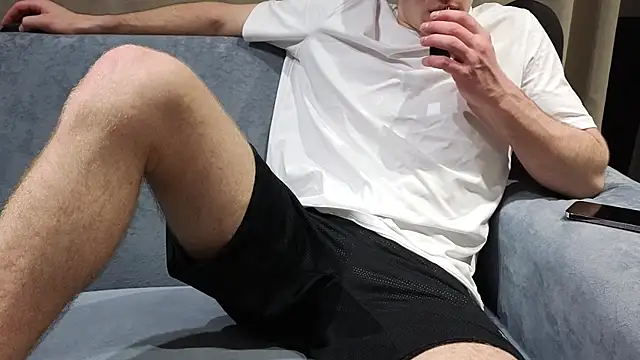 chantatummm online show from 03-30-26, 07:59