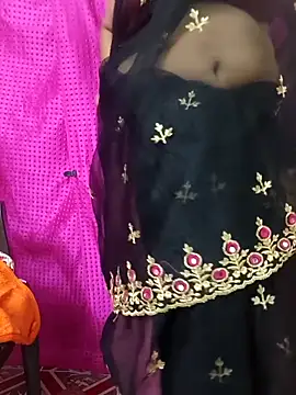 Snapshot of Sofiaa_09 chatting on 03-19-26, 05:06 Sofiaa 09 online show from 03-19-26, 05:06