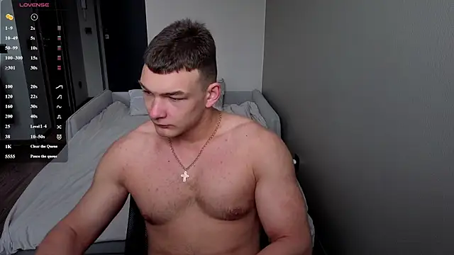 sweet boyss  online show from 06-12-26, 07:40