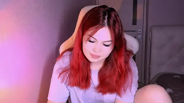 Snapshot of CrazyNextDoorGirl chatting on 03-22-26, 04:54 CrazyNextDoorGirl online show from 03-22-26, 04:54