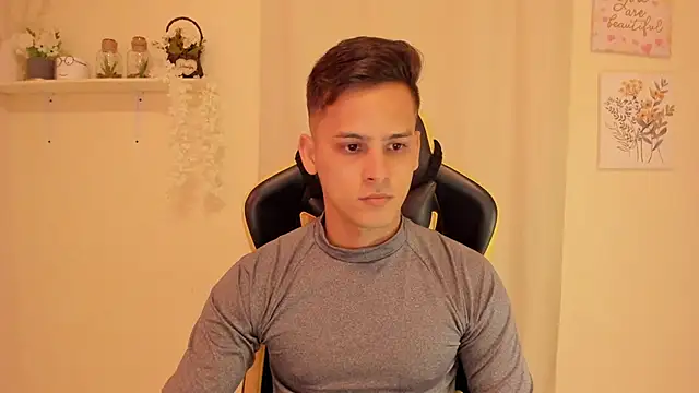 sexy andres01 online show from 04-16-26, 10:56