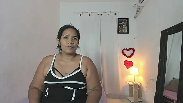mariana villa72 online show from 06-27-26, 04:45