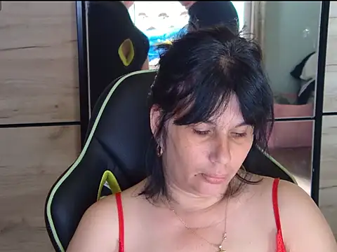 Snapshot of tess1980 chatting on 06-01-26, 07:21 tess1980 online show from 06-01-26, 07:21