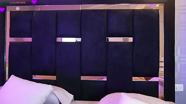 Dark Eros  online show from 03-16-26, 07:40