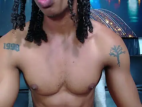 Snapshot of Josh_fit7 chatting on 03-14-26, 12:43 Josh fit7 online show from 03-14-26, 12:43