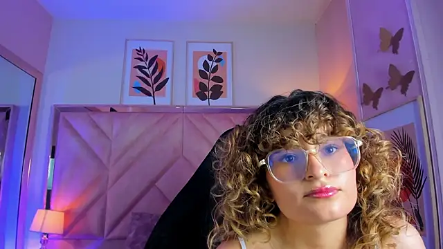 emilyjonesss  online show from 03-24-26, 09:20