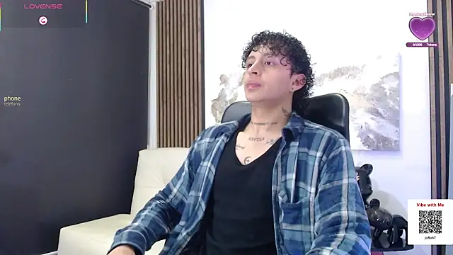 Jay Taylor1  online show from 03-06-26, 02:52