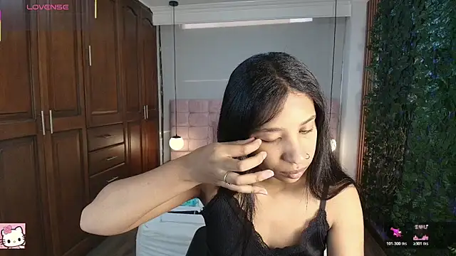 Snapshot of ShayMilleer chatting on 03-09-26, 12:09 ShayMilleer online show from 03-09-26, 12:09