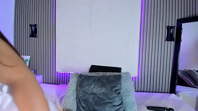 Lore evans online show from 04-08-26, 11:05