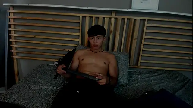 clark ken01 online show from 04-20-26, 09:38