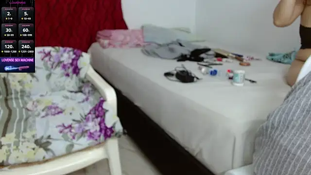 scarlet johannson19 online show from 05-26-26, 03:02