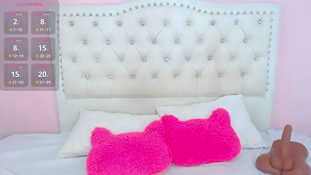 Snapshot of rubi_millerr chatting on 05-28-26, 08:50 rubi millerr online show from 05-28-26, 08:50