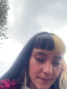 Sara 92 online show from 03-12-26, 05:08