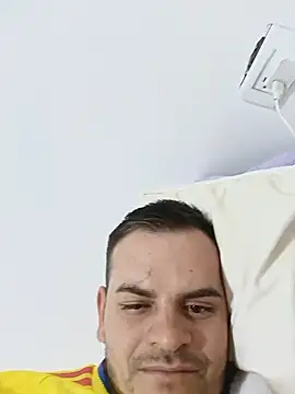 Edwin Q online show from 06-19-26, 05:12