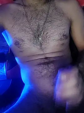 pascuuu96 online show from 03-07-26, 06:21