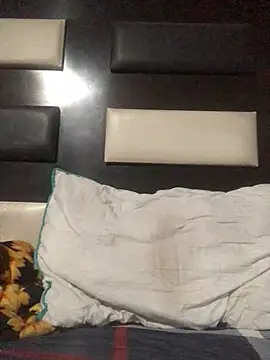 Elsolo2 online show from 04-21-26, 10:32