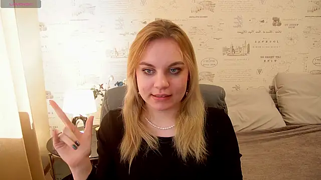 Glow Margo online show from 06-02-26, 12:56