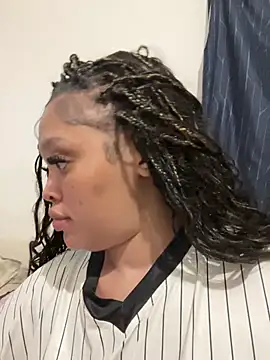 Snapshot of candy-95 chatting on 05-05-26, 08:28 candy-95 online show from 05-05-26, 08:28