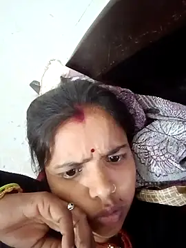 Hot chani online show from 04-04-26, 03:49