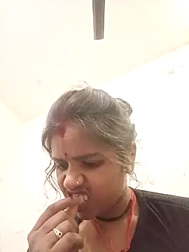 Hot chani online show from 04-06-26, 06:14