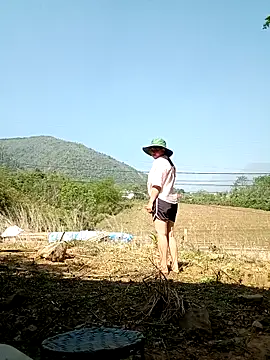 lyly sexx online show from 04-12-26, 01:54