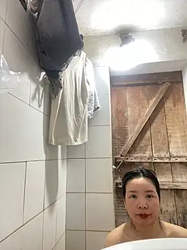 Ivy Trix2 online show from 03-26-26, 03:34