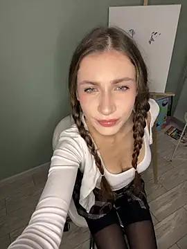 SofieLund online show from 03-02-26, 04:14