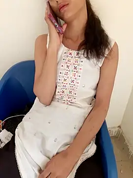 Snapshot of Janvi_chauhan chatting on 03-03-26, 04:40 Janvi chauhan online show from 03-03-26, 04:40