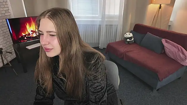 EmilyBlazee online show from 03-22-26, 10:51