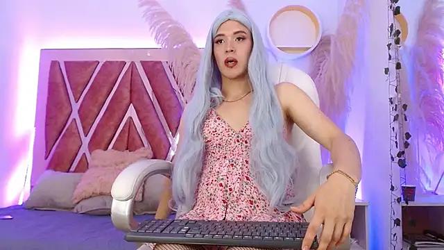 Evelyn Thomas online show from 02-27-26, 07:36