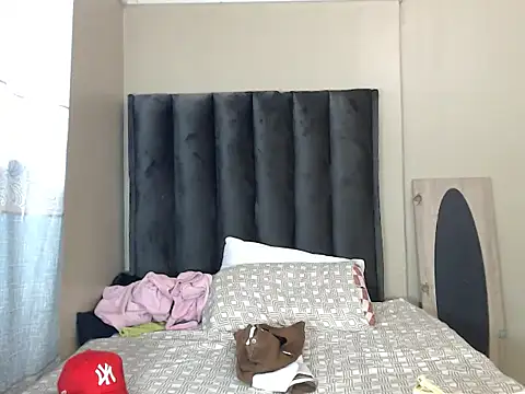 LexyDiana online show from 03-04-26, 06:08