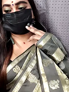 Cutie Nila online show from 04-18-26, 04:16