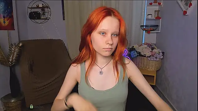 cassandra nik online show from 05-06-26, 12:32