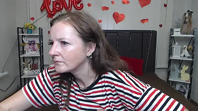 Snapshot of MeganPirs chatting on 07-04-26, 05:08 MeganPirs online show from 07-04-26, 05:08