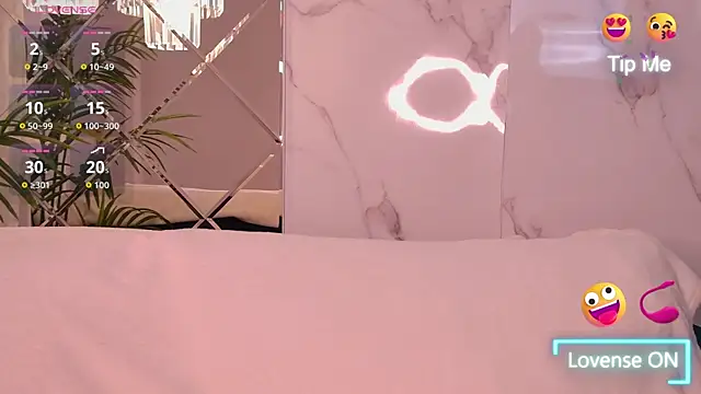 JassyCollins online show from 07-30-26, 03:11