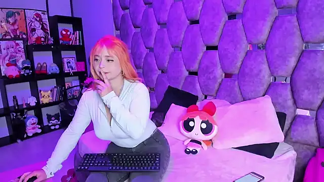 Maky Coss online show from 04-07-26, 01:33