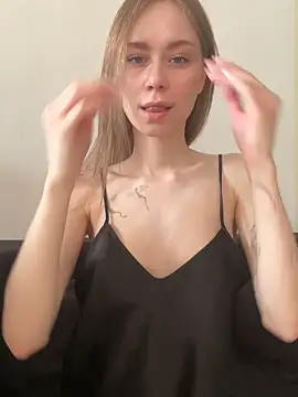 CarolinaMaison online show from 03-16-26, 06:28