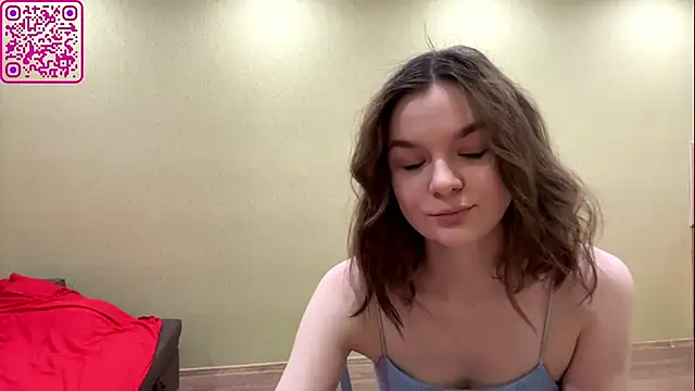 AliveCute online show from 03-17-26, 07:06