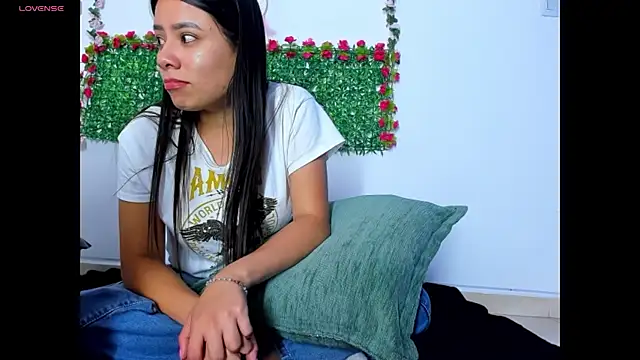 Ivanna Lux online show from 03-06-26, 03:25